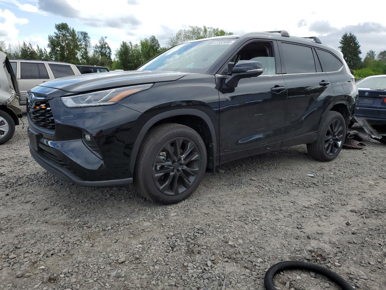 2023 Toyota Highlander Hybrid Limited за продажба в Portland, OR - Rear End
