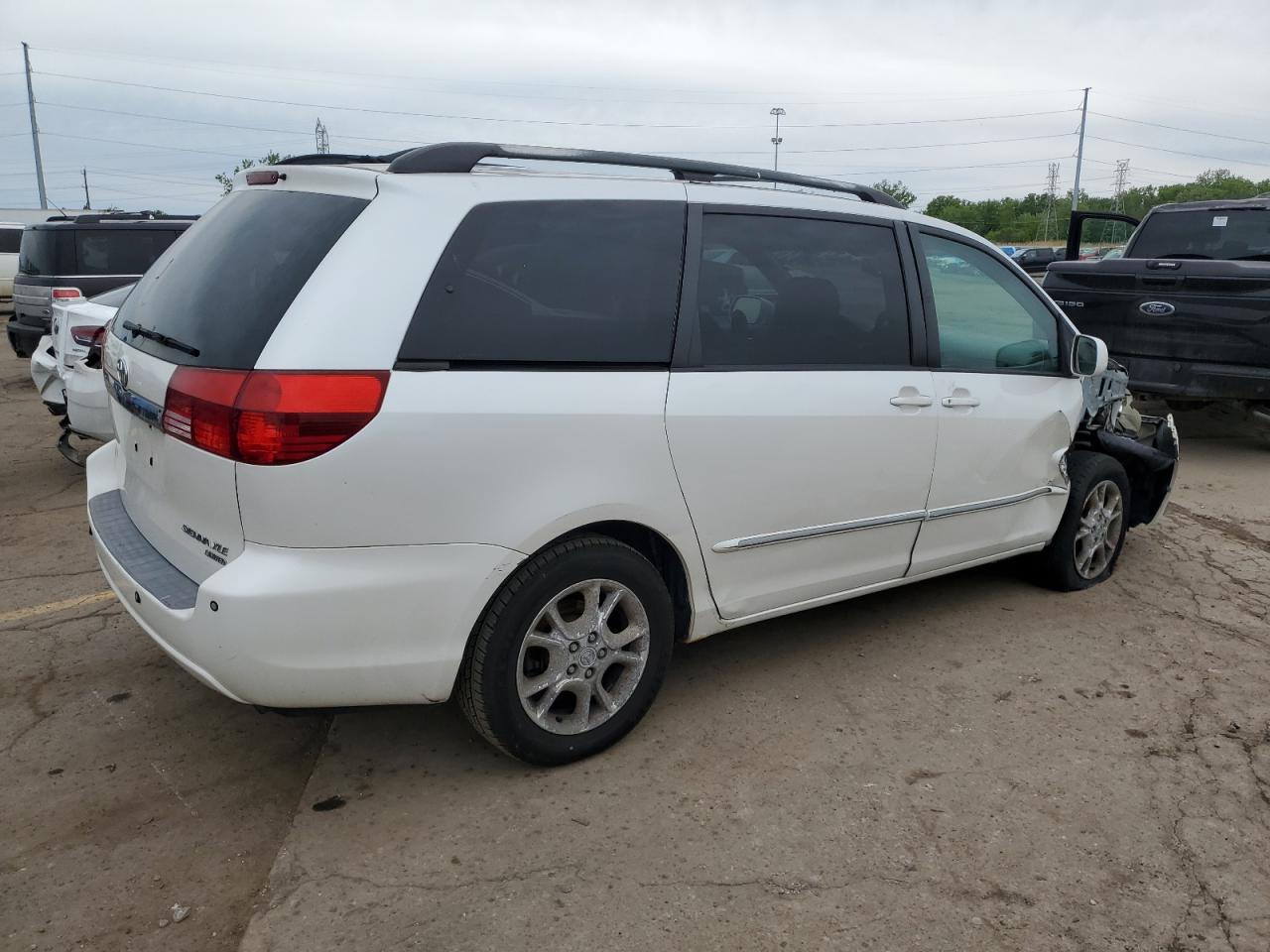 2005 Toyota Sienna Xle white van gas 5TDZA22C25S370815 photo #4