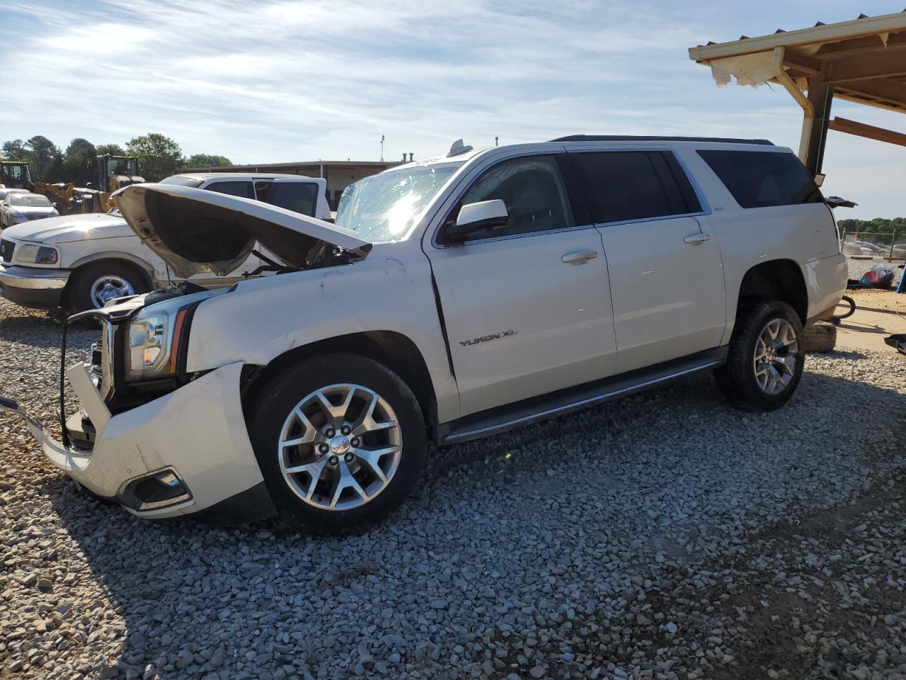 2015 Gmc Yukon Xl C1500 Slt de vânzare în Tanner, AL - All Over