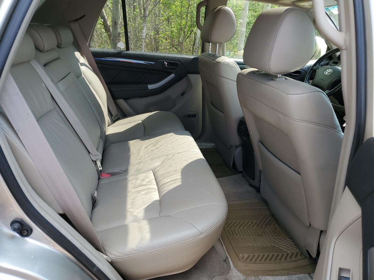 2004 Toyota 4Runner Limited VIN: JTEBU17RX40047772 Lot: 57260625