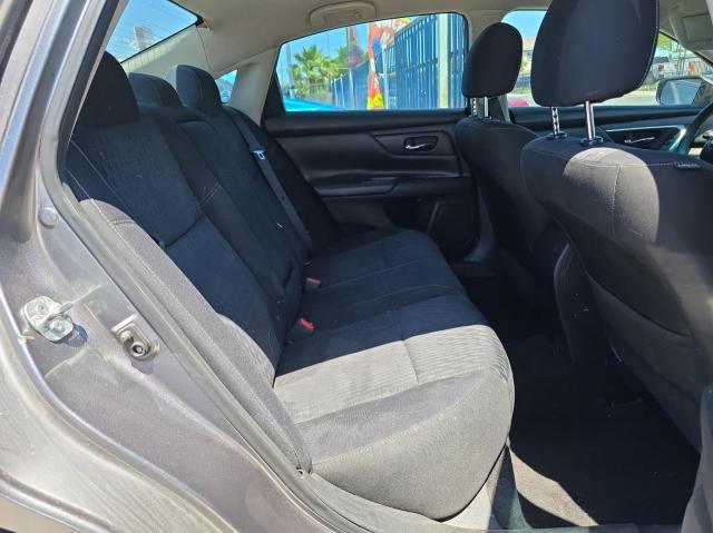 Sedans NISSAN ALTIMA 2016 Gray