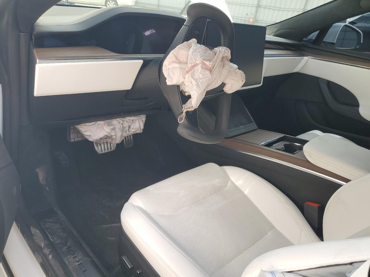 2022 Tesla Model S VIN: 5YJSA1E57NF474679 Lot: 56608285