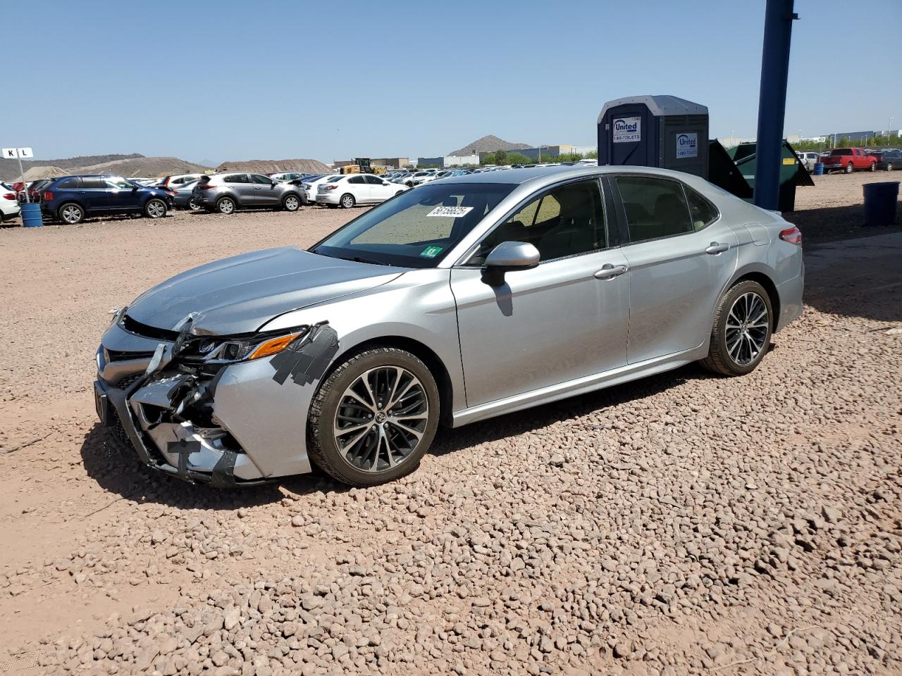 2018 Toyota Camry L VIN: JTNB11HK2J3013927 Lot: 56156625