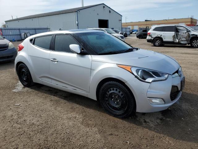  HYUNDAI VELOSTER 2013 Srebrny