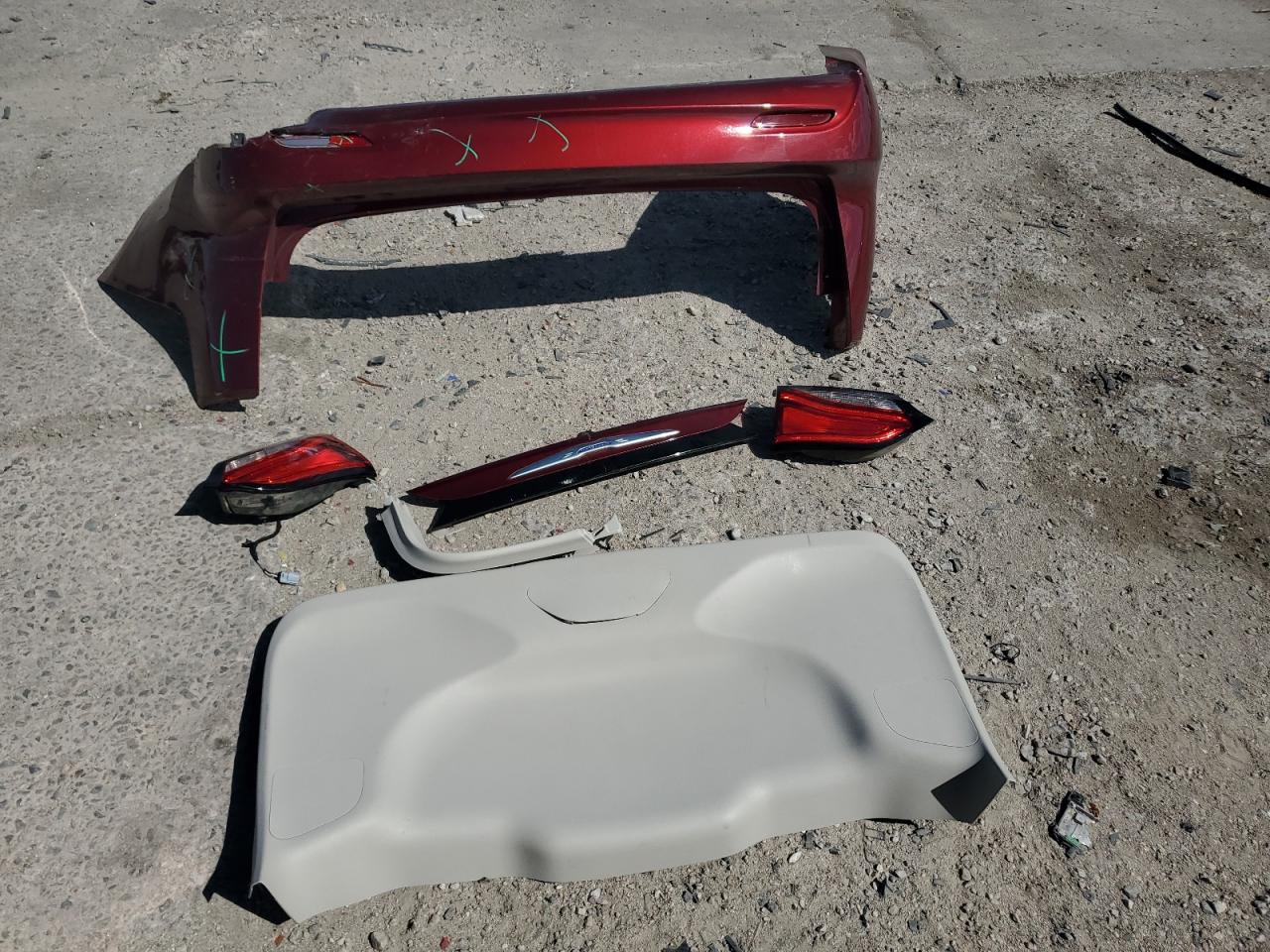 2020 Chrysler Voyager Lxi VIN: 2C4RC1DG1LR261837 Lot: 56412495