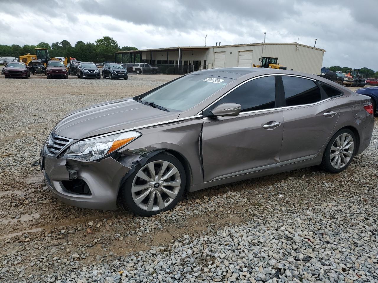 2013 Hyundai Azera Gls zu verkaufen in Tanner, AL - Front End