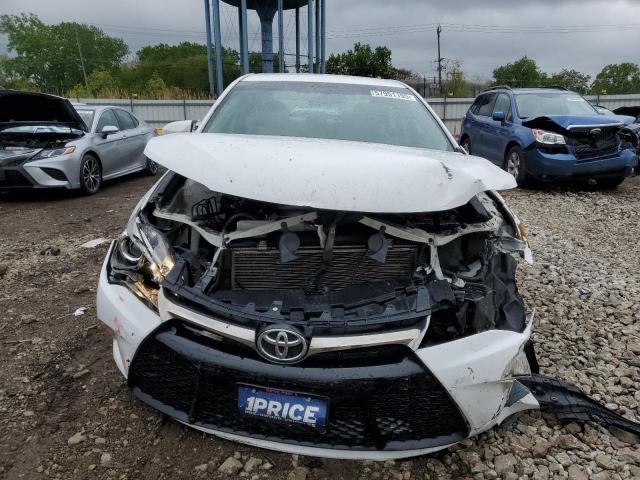  TOYOTA CAMRY 2016 Белы