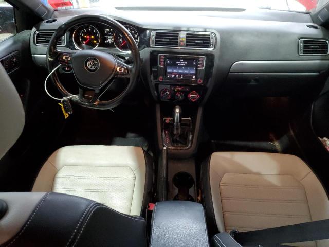  VOLKSWAGEN JETTA 2016 Красный