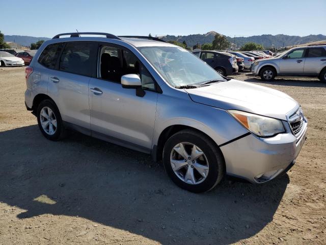  SUBARU FORESTER 2015 Silver
