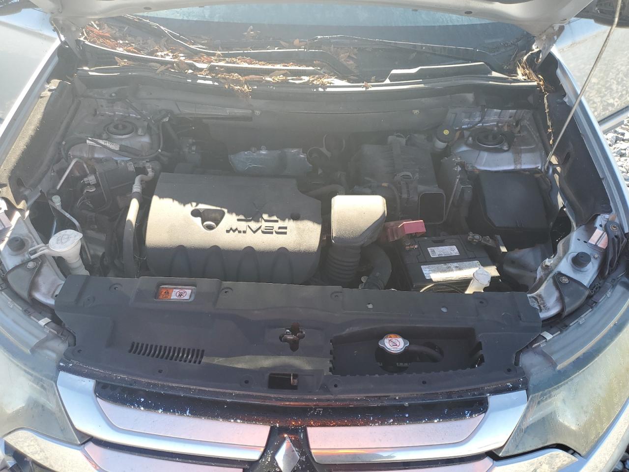 2016 Mitsubishi Outlander Es VIN: JA4AD2A32GZ003320 Lot: 56783815