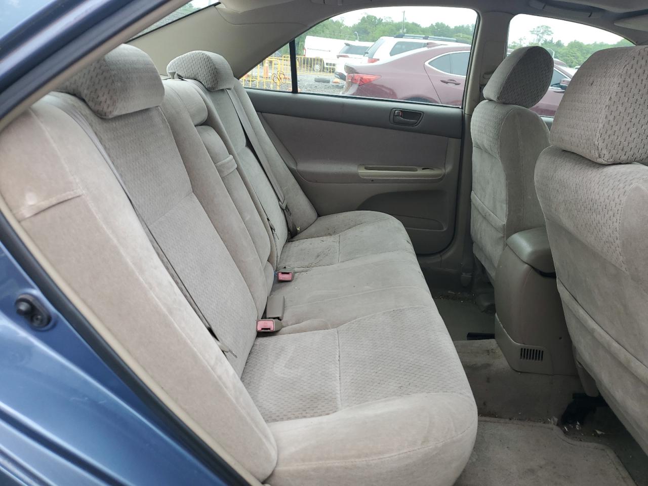2002 Toyota Camry Le VIN: 4T1BE32K32U578286 Lot: 57104045