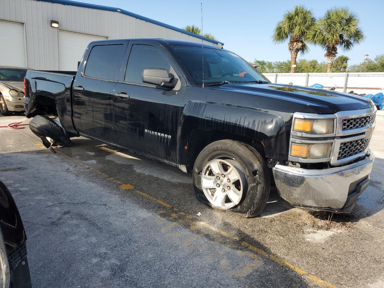2014 Chevrolet Silverado - Image 4