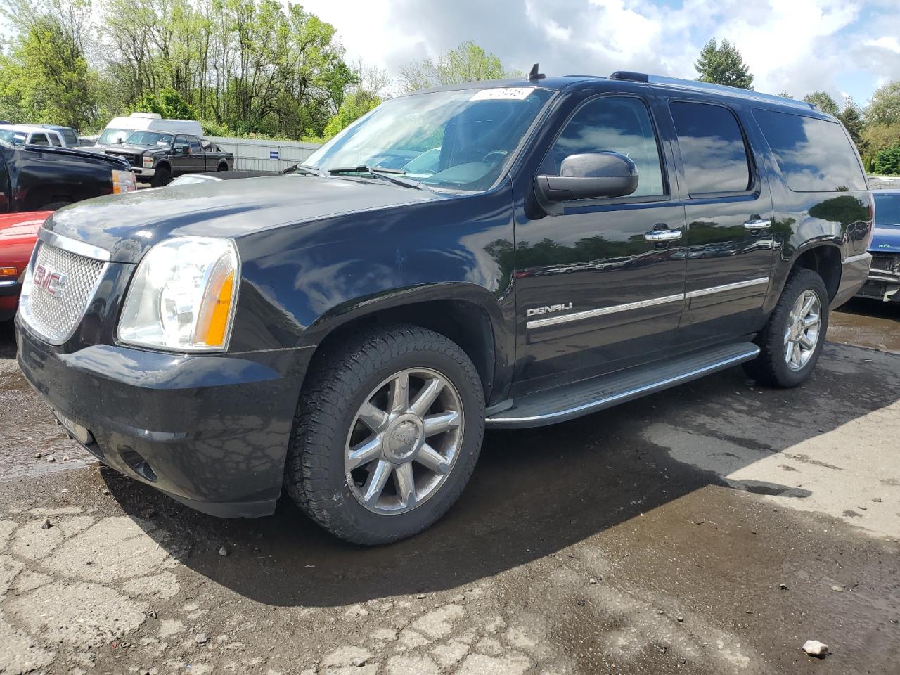 2014 Gmc Yukon Xl Denali for Sale in Portland, OR - Water/Flood