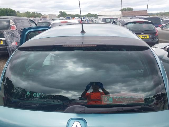 2003 RENAULT CLIO DYNAM