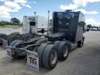 2018 Peterbilt 579 Semi Truck на продаже в Bridgeton, MO - Front End