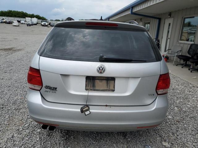 Crossovers VOLKSWAGEN JETTA 2013 Srebrny