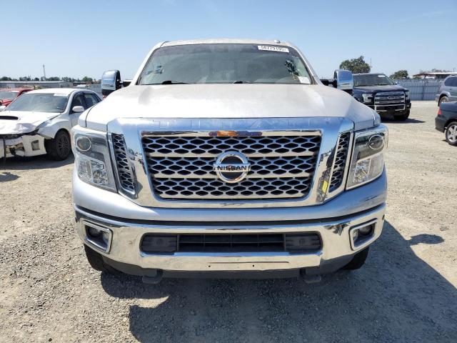 2017 NISSAN TITAN XD SL  