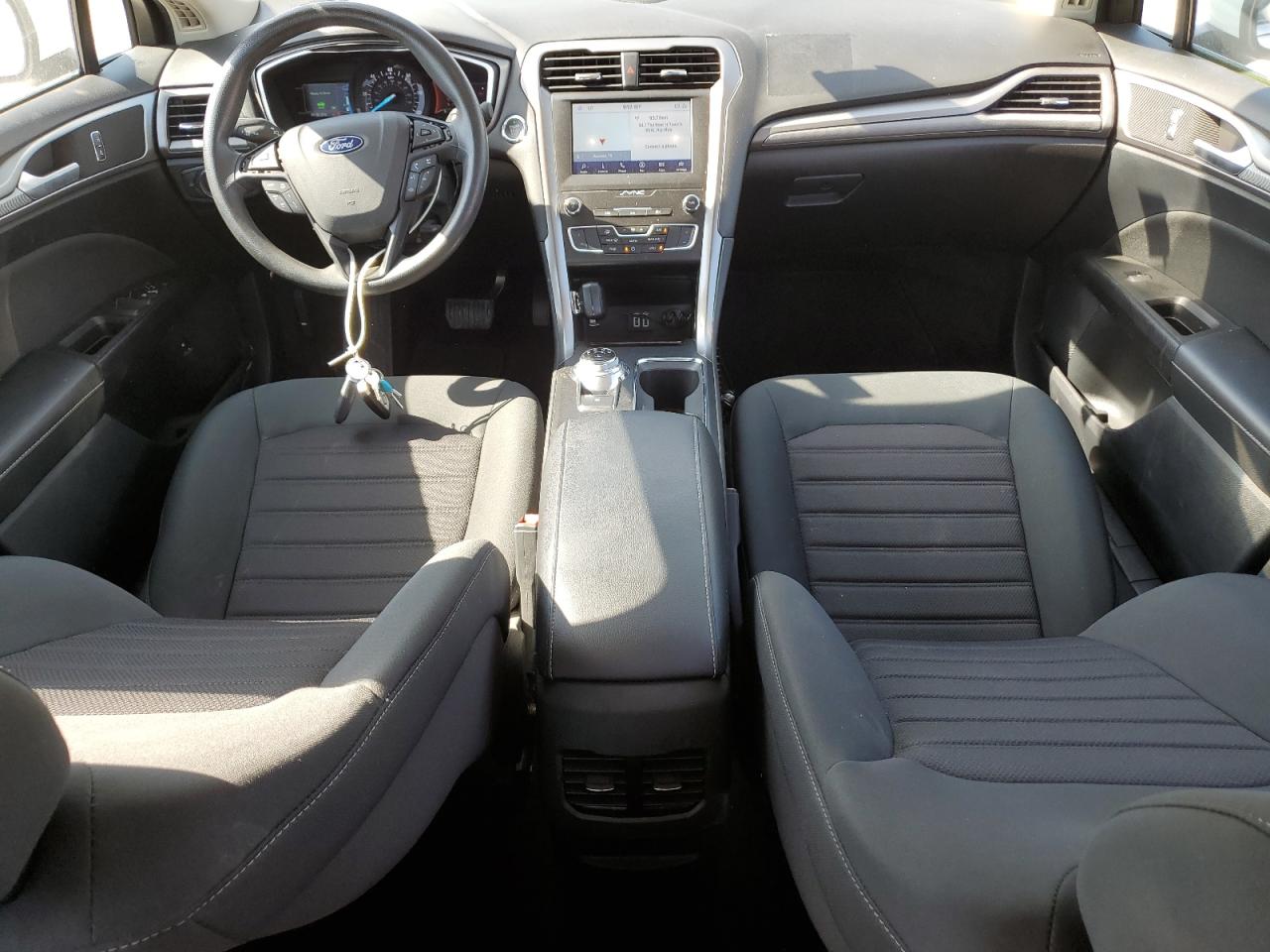 2020 Ford Fusion Se VIN: 3FA6P0LU8LR119090 Lot: 54022775