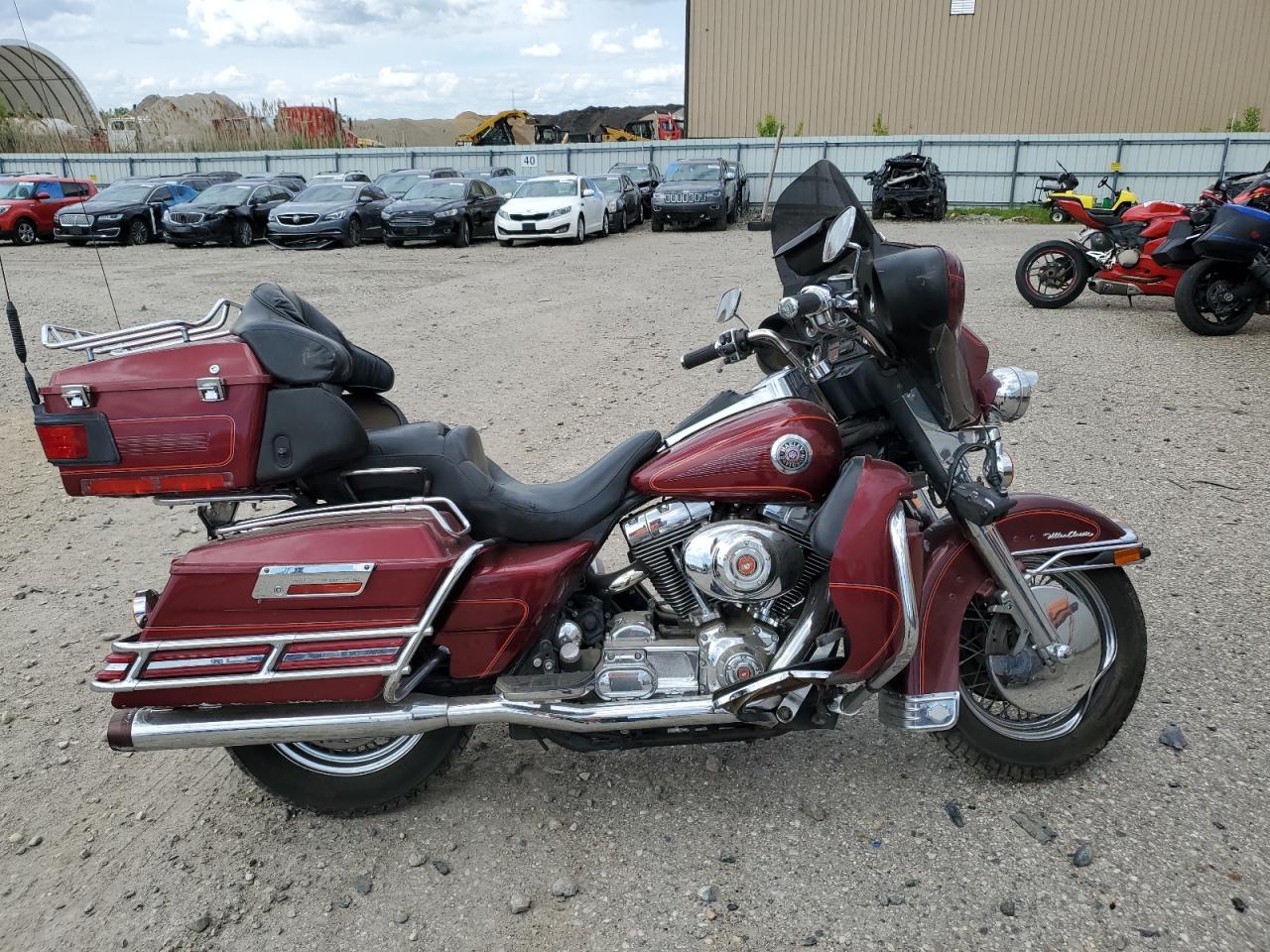 2000 Harley-Davidson Flhtcui