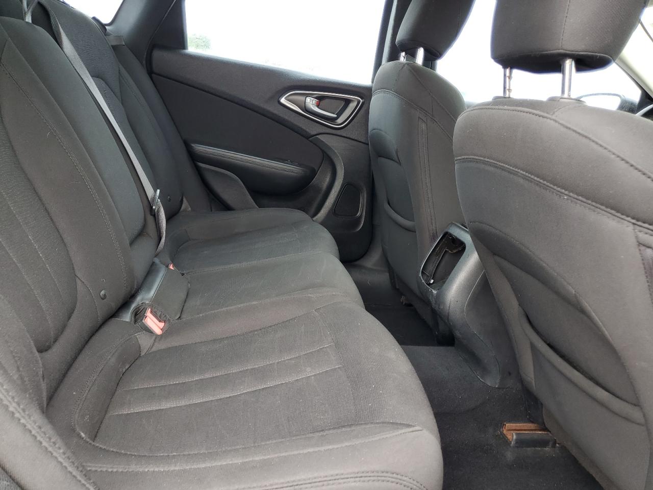 2016 Chrysler 200 Lx VIN: 1C3CCCFB0GN186008 Lot: 56327665