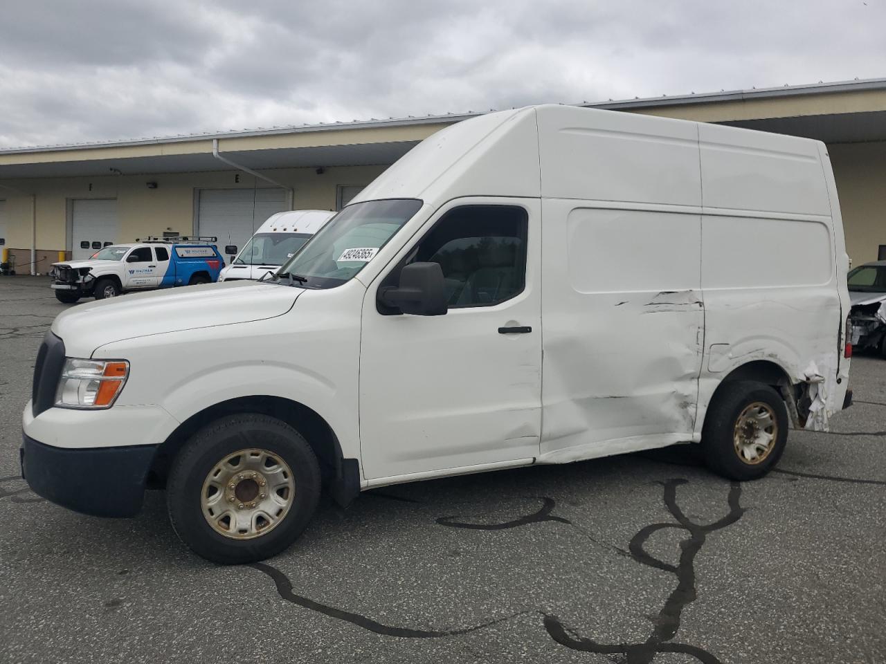 2014 Nissan Nv 2500 продається в Exeter, RI - Side