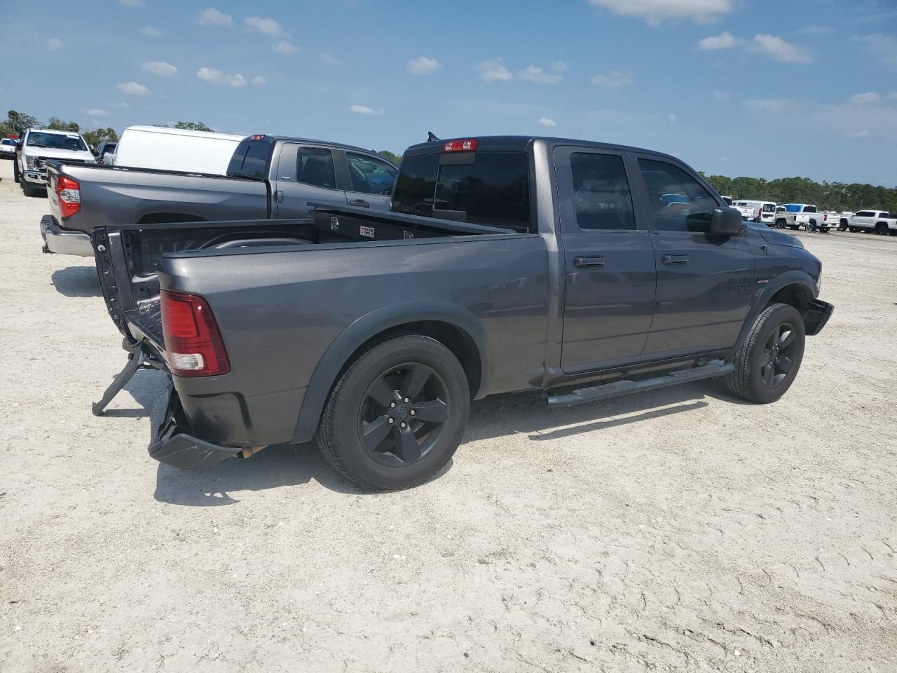2019 RAM 1500 - Image 3