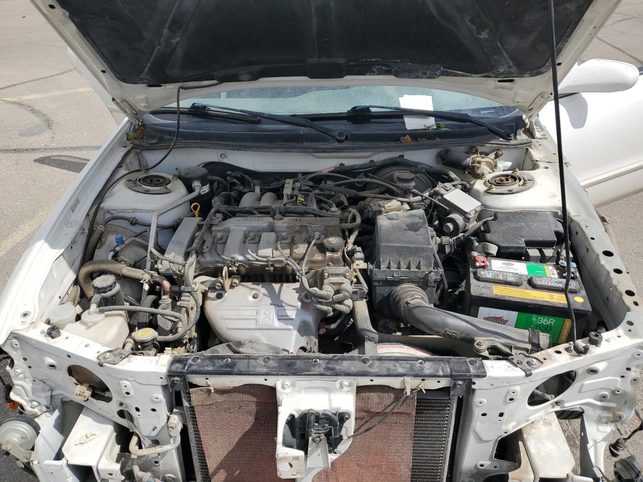 2000 Mazda 626 Es VIN: 1YVGF22C3Y5165341 Lot: 56575075
