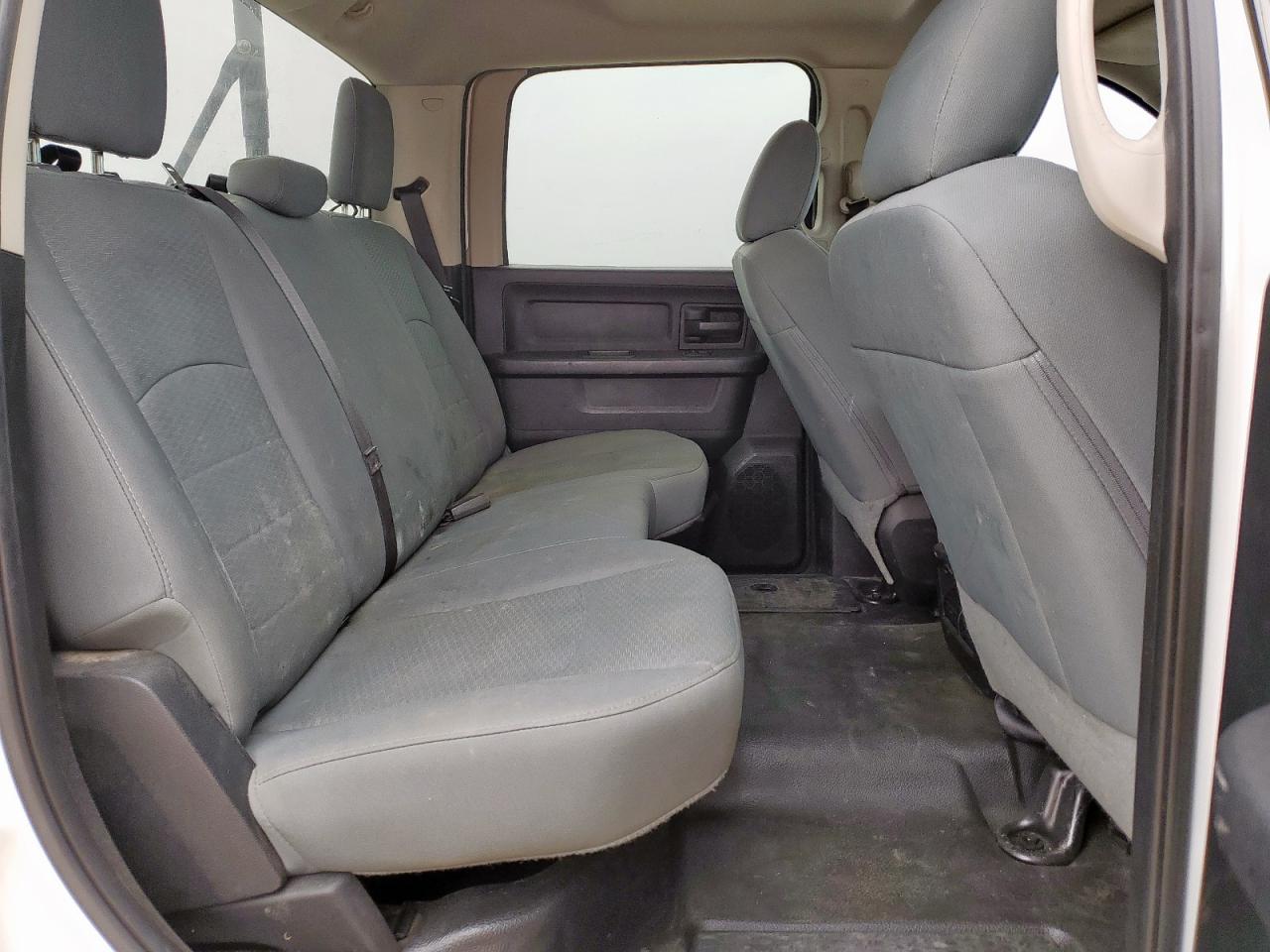 2018 RAM 2500 - Image 11