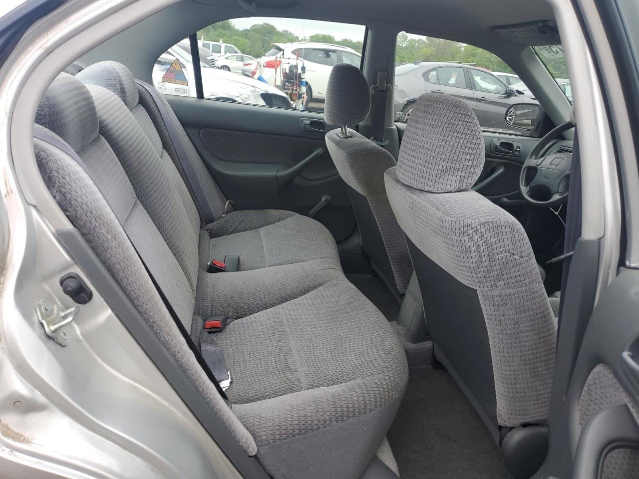 1999 Honda Civic Base VIN: 2HGEJ6619XH530755 Lot: 56019075