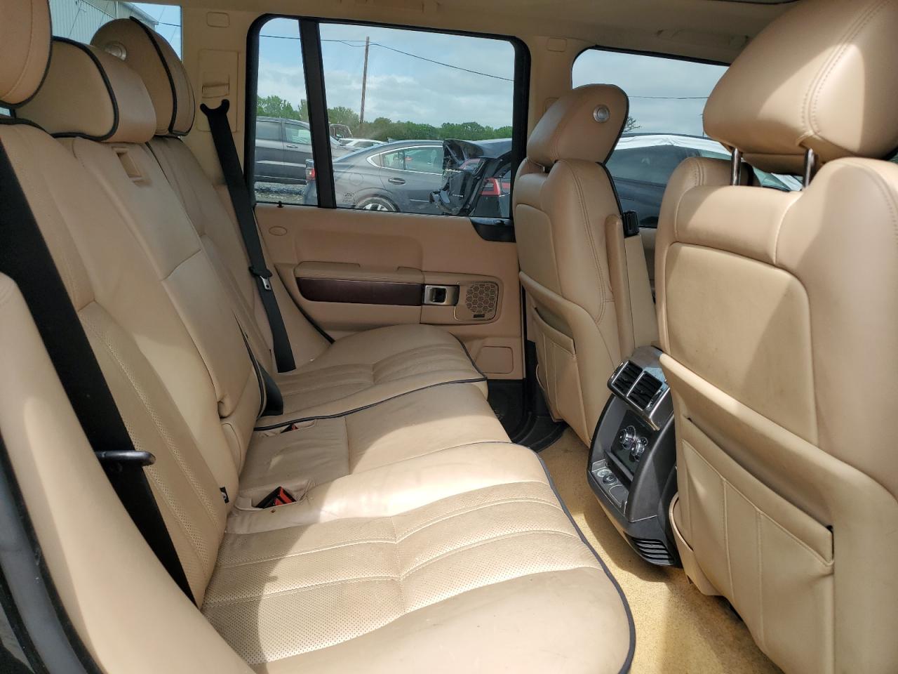 2010 Land Rover Range Rover Hse Luxury VIN: SALMF1D44AA319263 Lot: 57469905