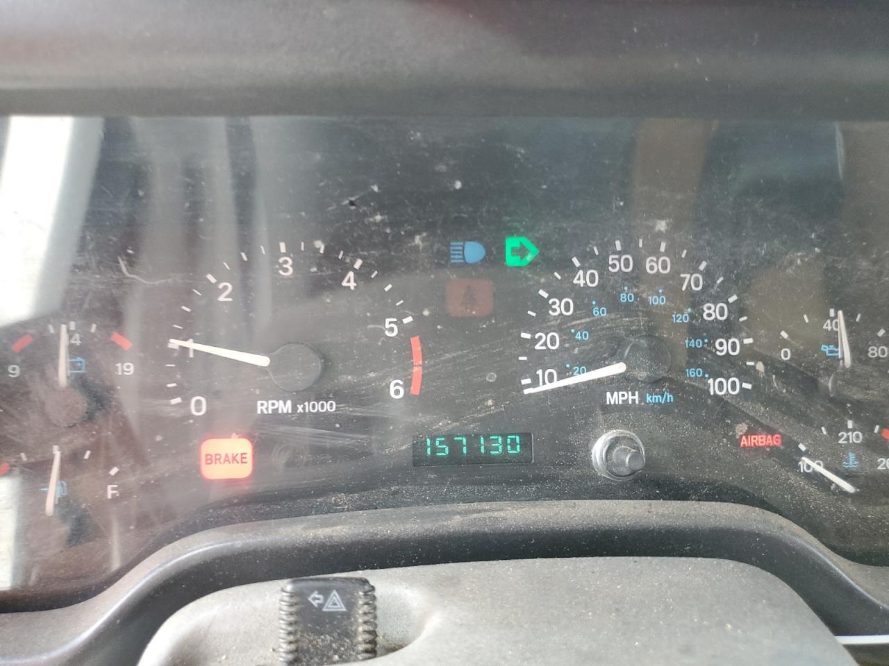 1998 Jeep Wrangler / Tj Se VIN: 1J4FY29P1WP795603 Lot: 56667205