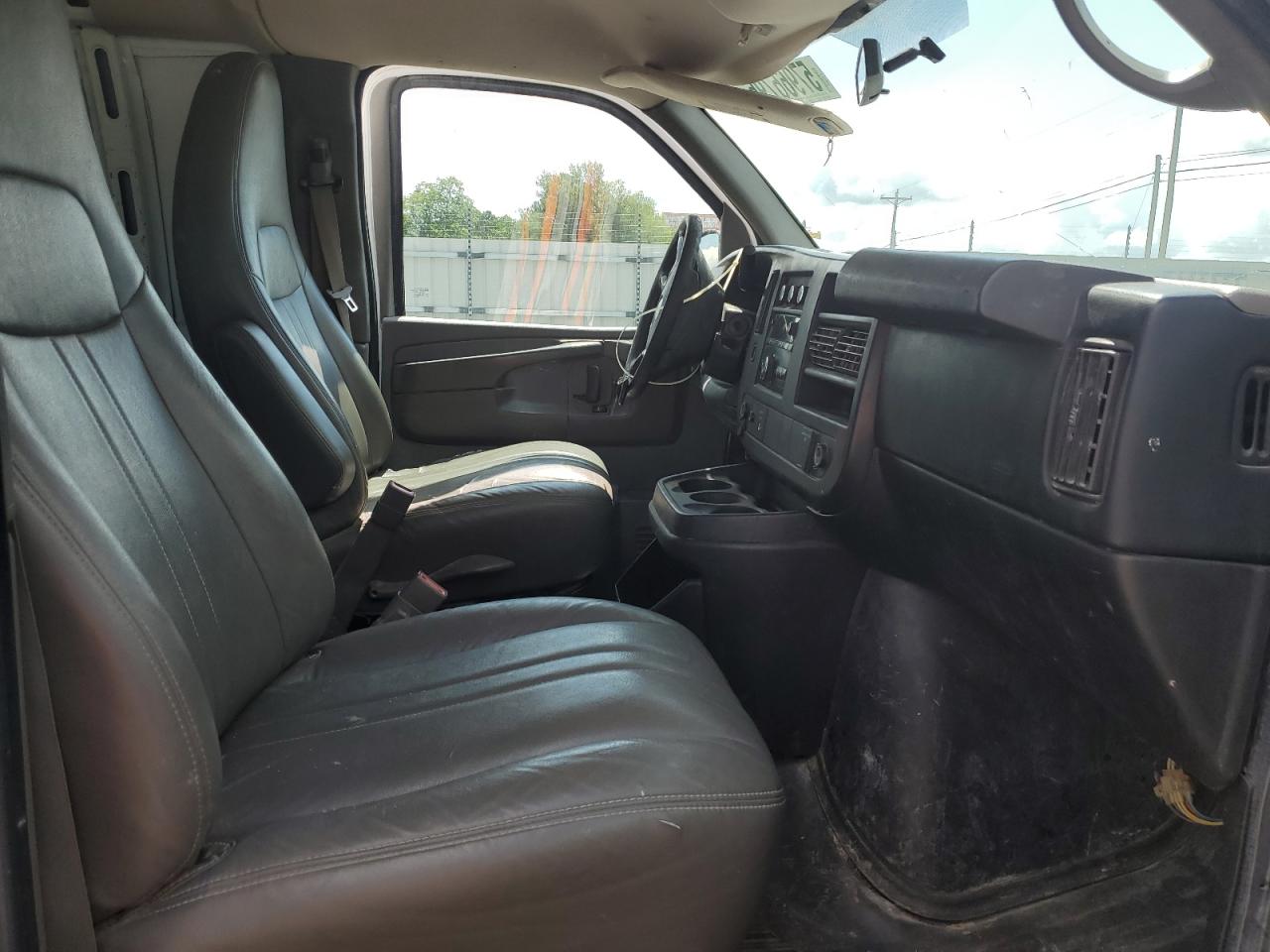 2015 GMC Savana G3500 VIN: 1GTZ7UCG6F1271571 Lot: 57966795