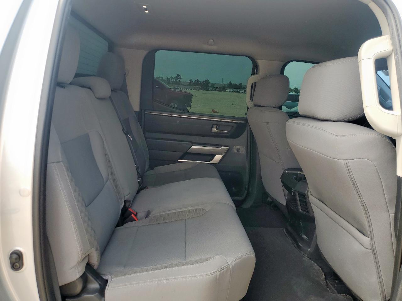 2022 Toyota Tundra Crewmax Sr VIN: 5TFLA5AB8NX002312 Lot: 57152505