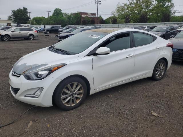  HYUNDAI ELANTRA 2015 Белый