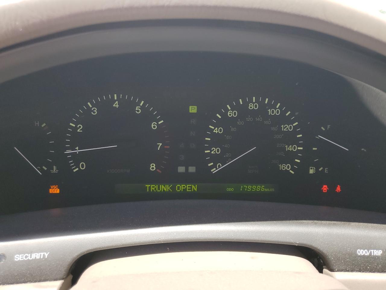 1999 Lexus Ls 400 VIN: JT8BH28F4X0147033 Lot: 57799825