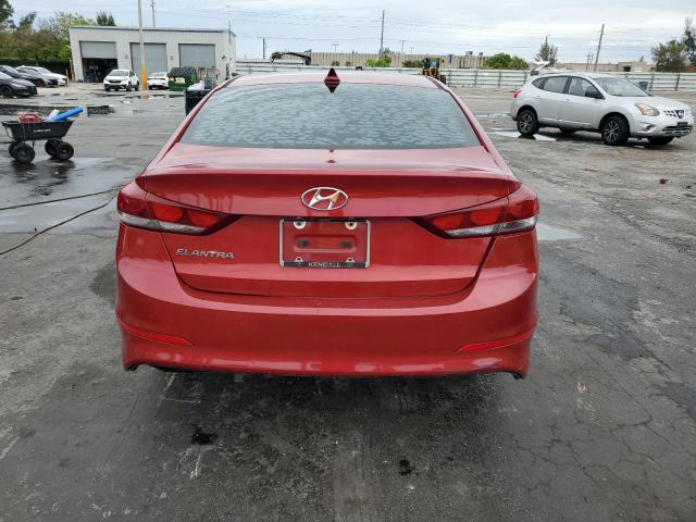  HYUNDAI ELANTRA 2017 Czerwony