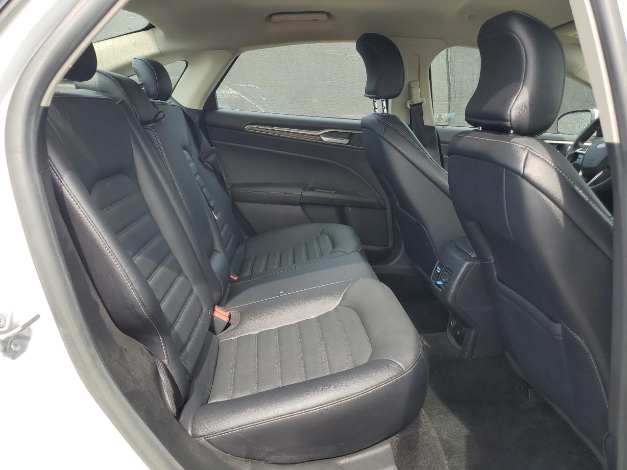 2018 Ford Fusion Se Hybrid VIN: 3FA6P0LUXJR172001 Lot: 54024495