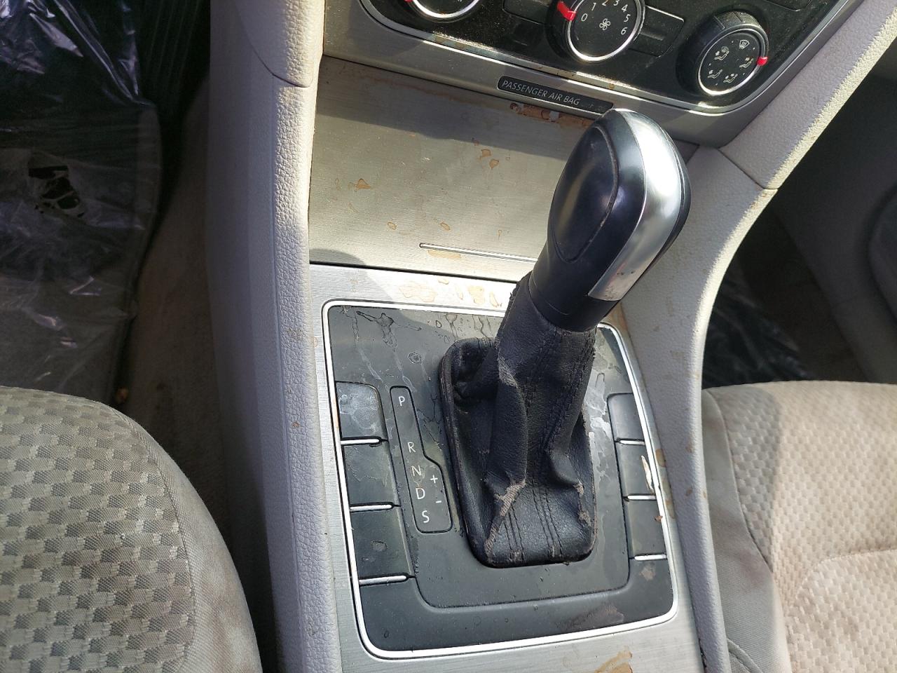 WVWAR7A3XFC000090 - 2015 Volkswagen Passat - #undefined