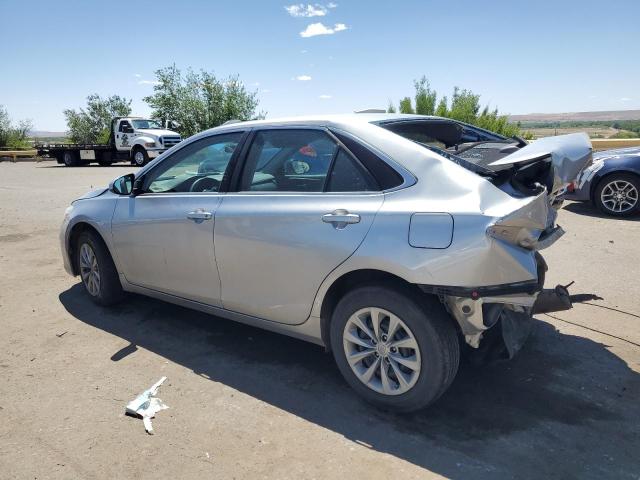 Sedans TOYOTA CAMRY 2016 Silver