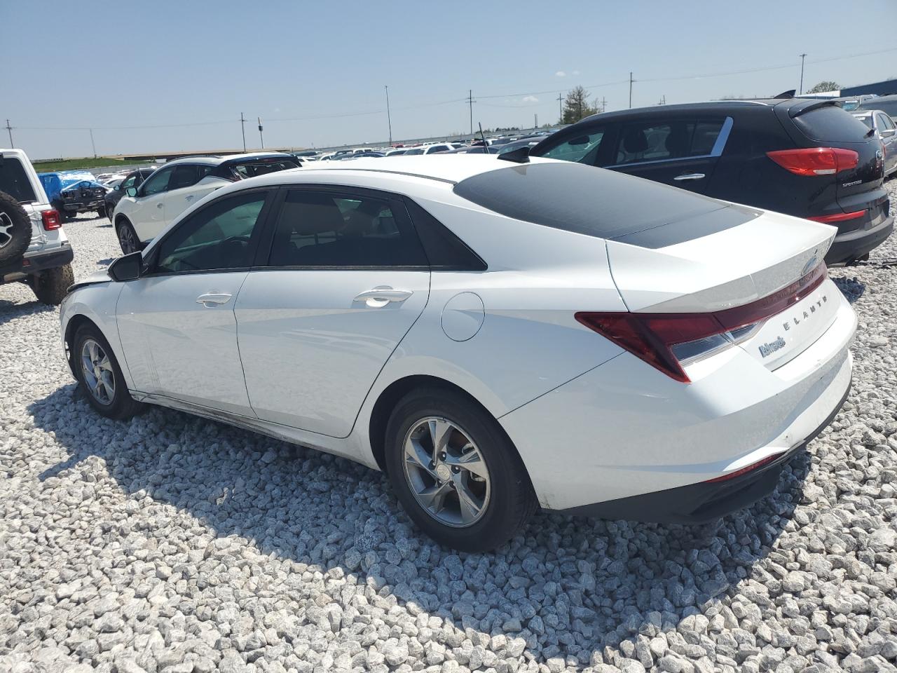 2021 Hyundai Elantra - Image 2