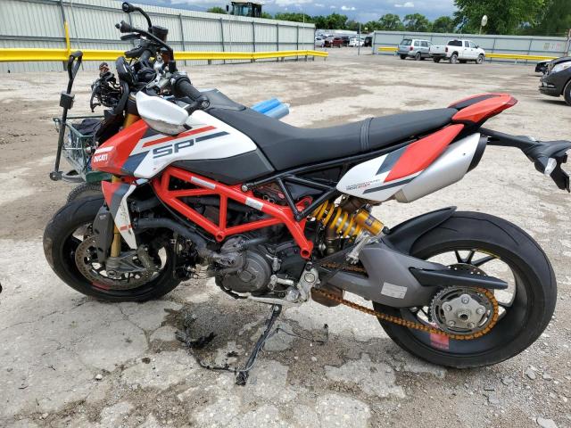 2024 DUCATI HYPERMOTARD 950  