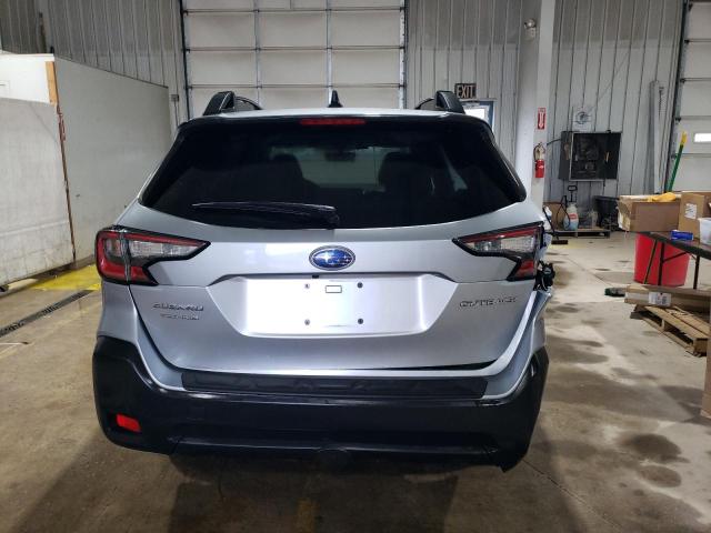  SUBARU OUTBACK 2024 Silver