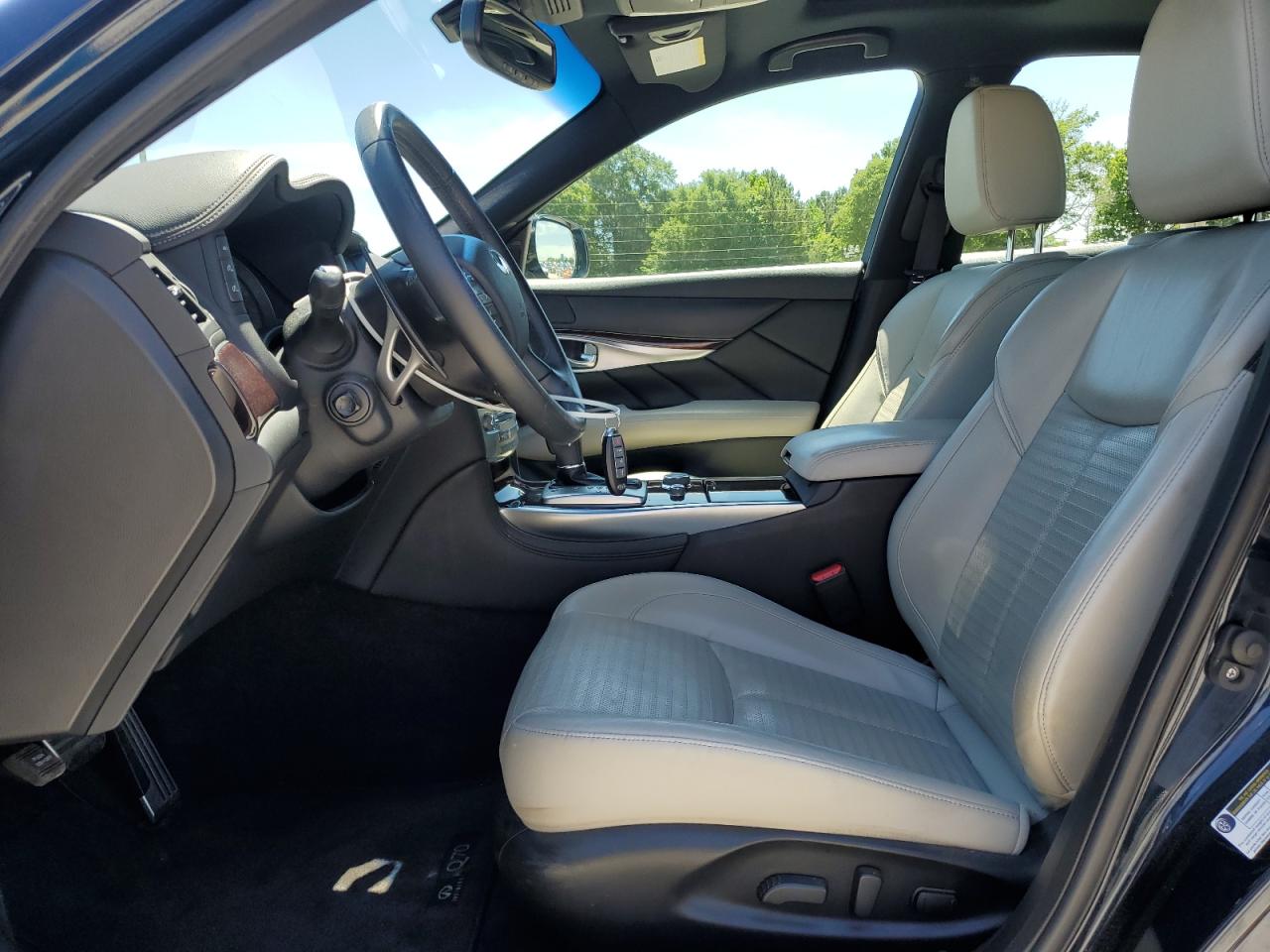 2015 Infiniti Q70 3.7 VIN: JN1BY1APXFM542584 Lot: 55623105