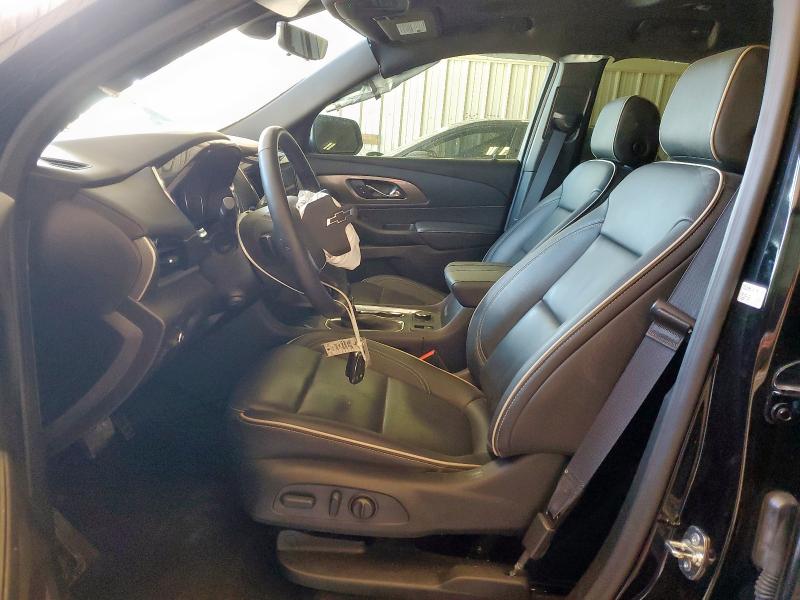  CHEVROLET TRAVERSE 2023 Чорний