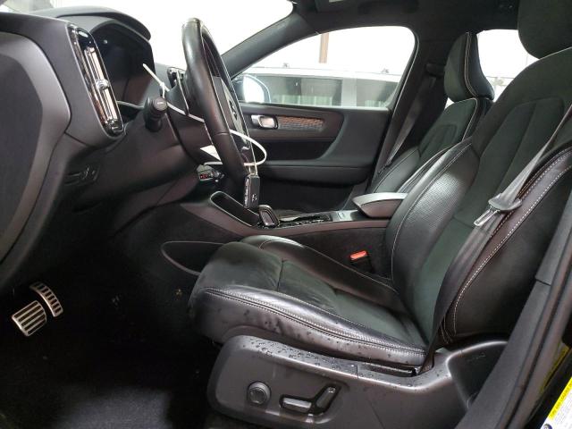  VOLVO XC40 2020 Черный