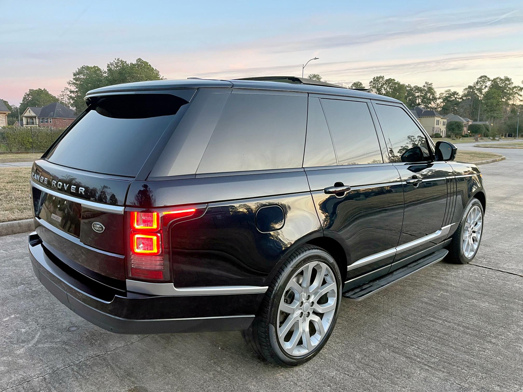 Parquets LAND ROVER RANGEROVER 2014 Granatowy
