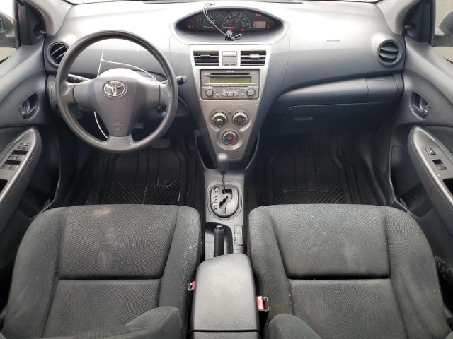 Sedans TOYOTA YARIS 2012 White