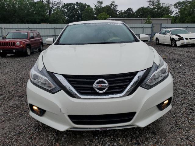  NISSAN ALTIMA 2017 White