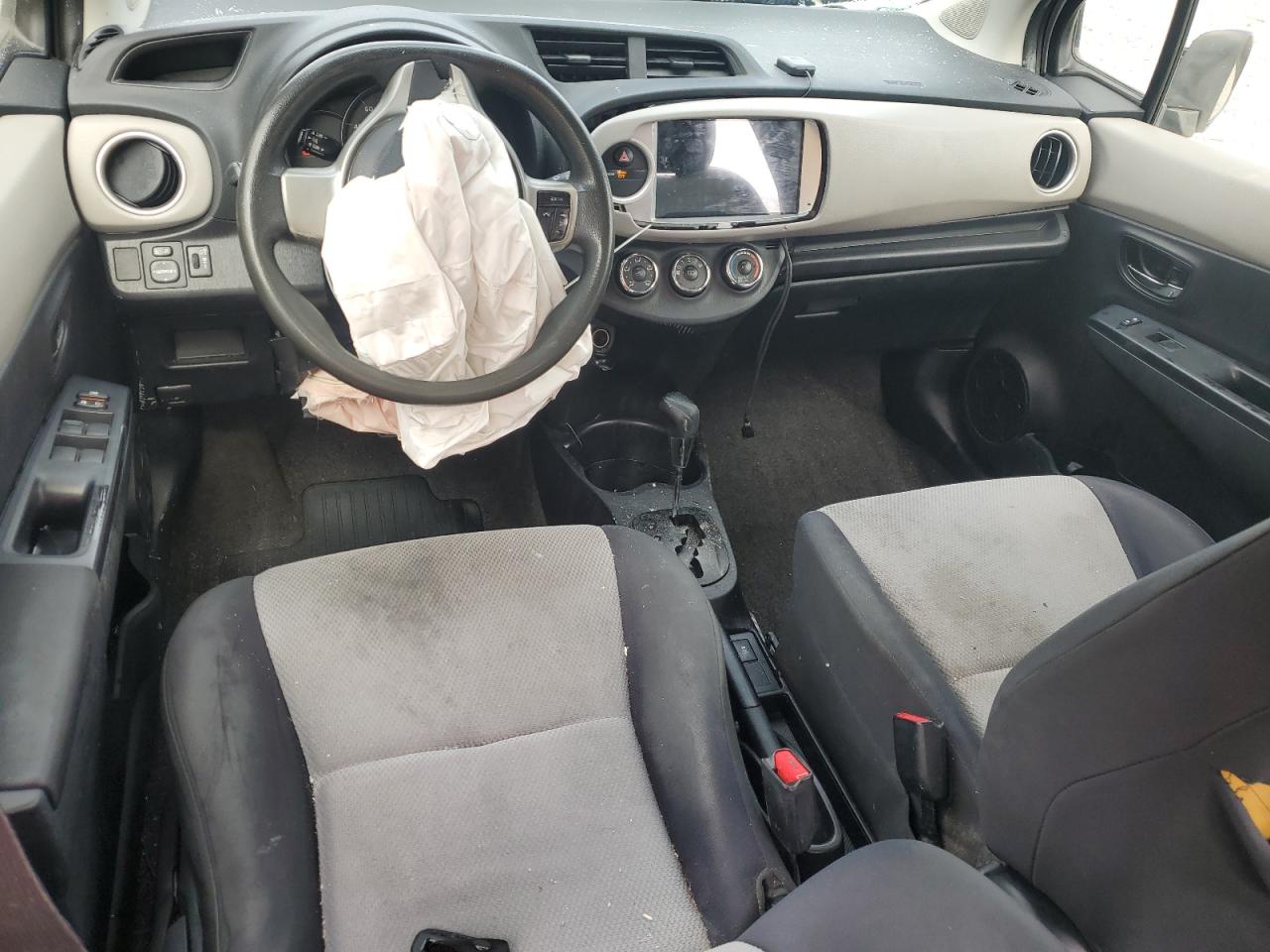 2013 Toyota Yaris VIN: JTDKTUD3XDD561798 Lot: 56690555