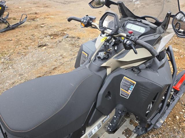 2022 SKIDOO EXPEDITION